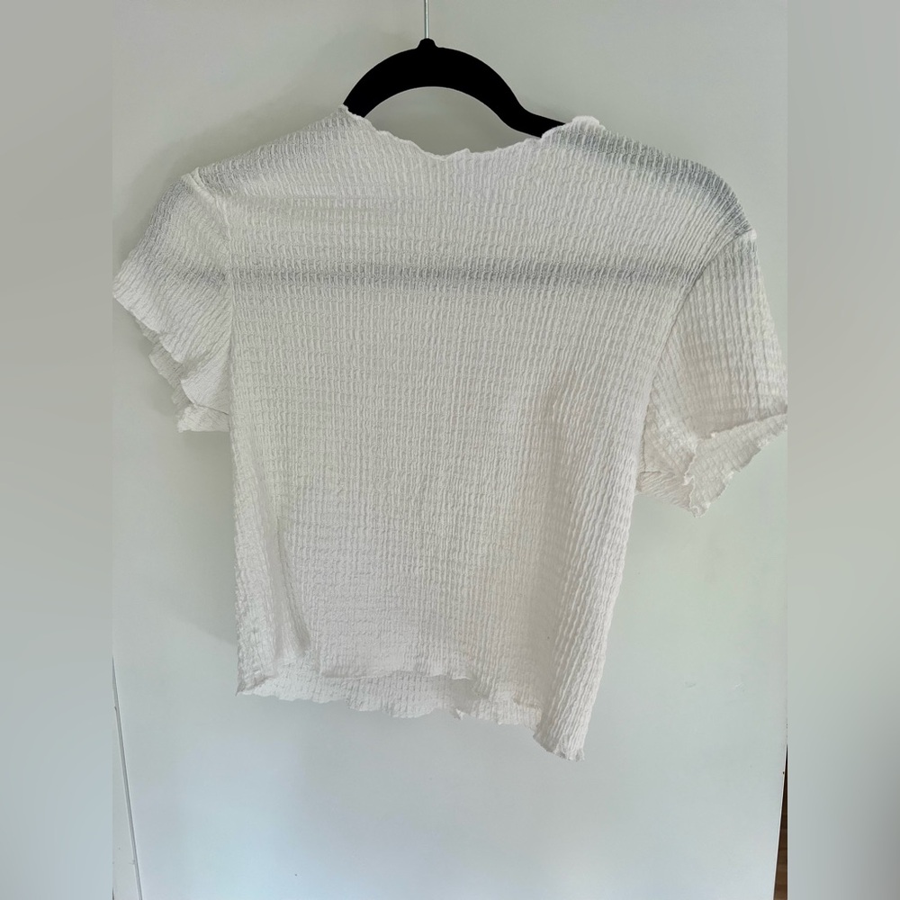 HOLLISTER SMOCKED BABY TEE